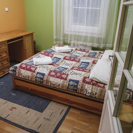 Bed & Breakfast Rezydencja Arabeska 3*