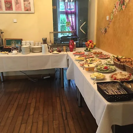Bed & Breakfast Rezydencja Arabeska Lądek-Zdrój